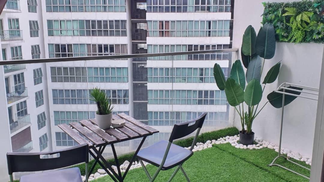 Regalia Suites With Infinity Pool Klcc By Staycation Homes Kuala Lumpur Exteriér fotografie