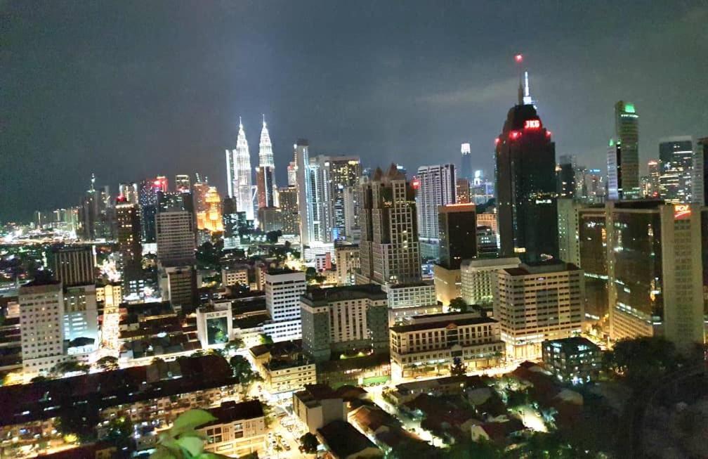 Regalia Suites With Infinity Pool Klcc By Staycation Homes Kuala Lumpur Exteriér fotografie