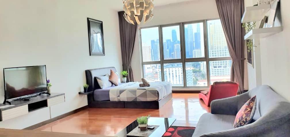 Regalia Suites With Infinity Pool Klcc By Staycation Homes Kuala Lumpur Exteriér fotografie